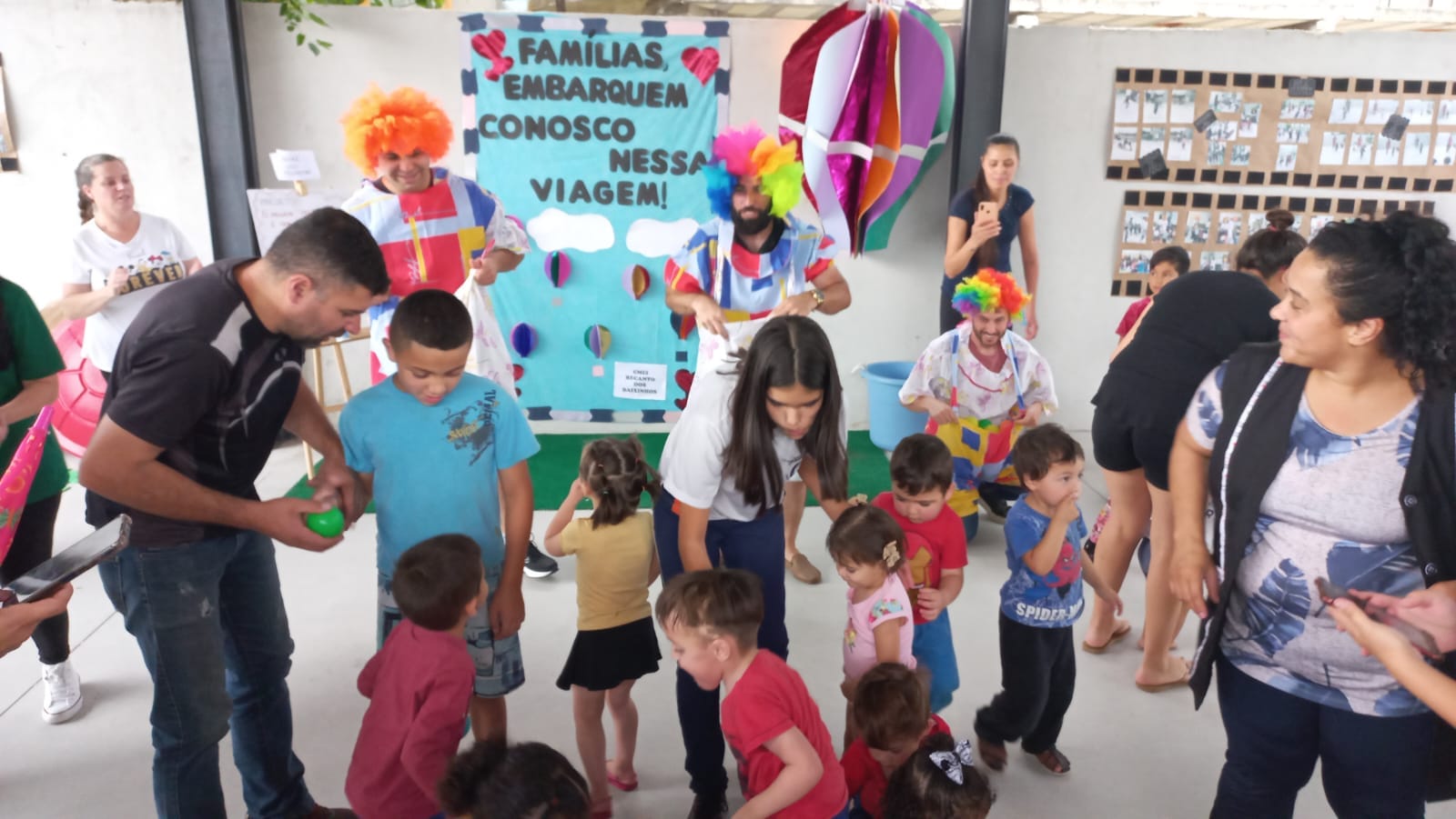 Projeto com a presença das famílias dos alunos é realizado no CMEI Recanto dos Baixinhos