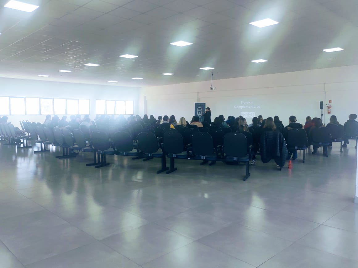 Encontro com coordenadoras dos CMEI’s é realizado na Regional do Maracanã