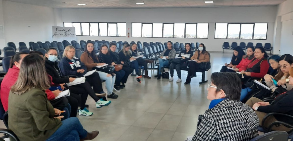 Educação Infantil realiza encontro com coordenadoras dos CMEI's